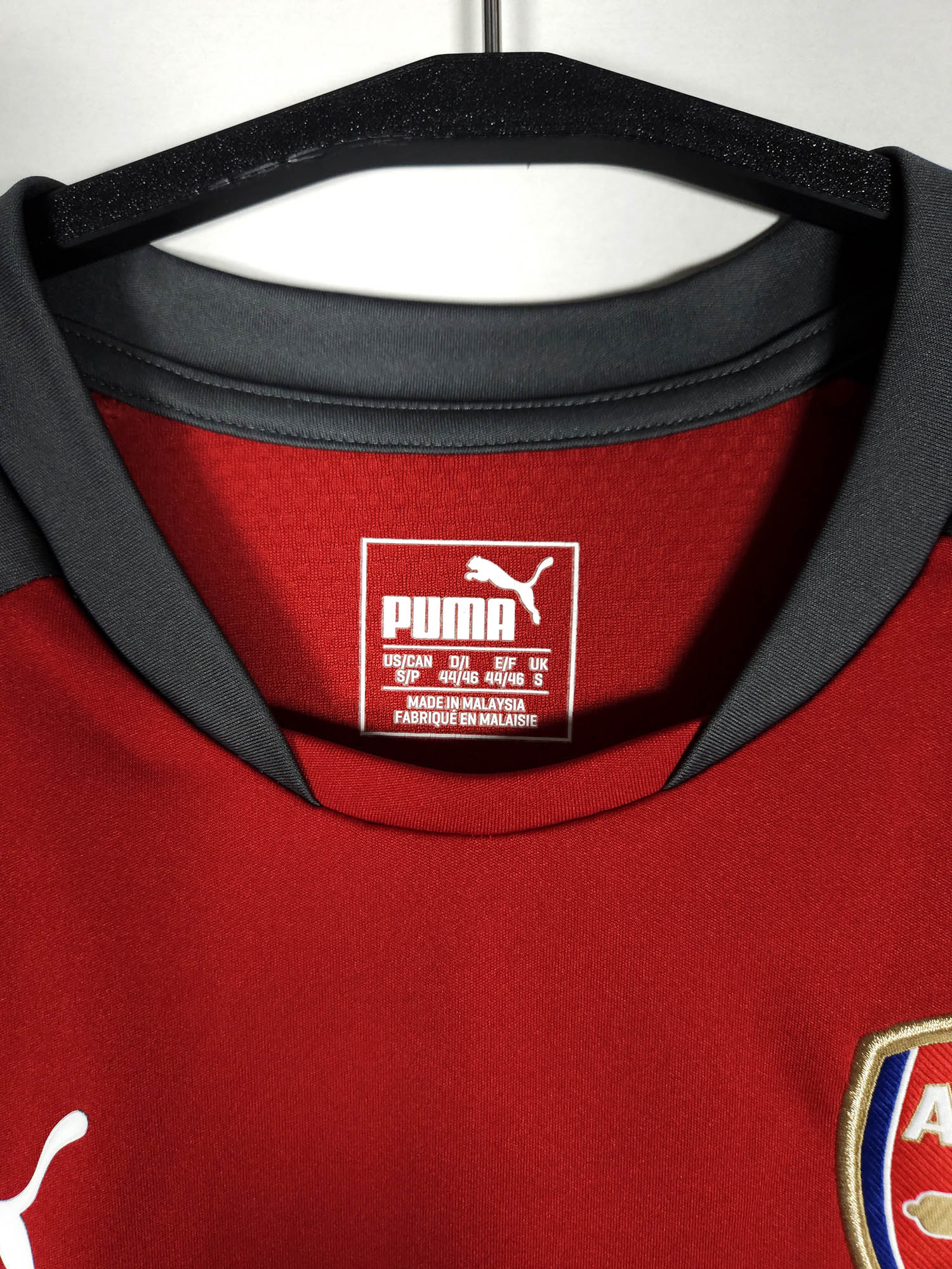 2017-18 Arsenal Training Shirt