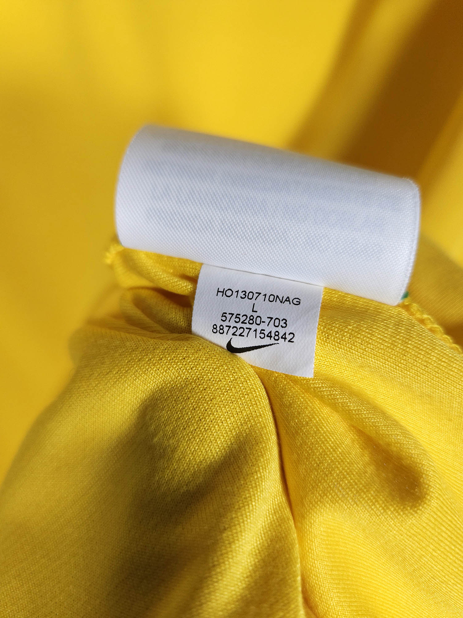 2014-15 Brazil Home Shirt